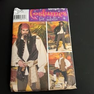 COPY - Simplicity Pirates Costume